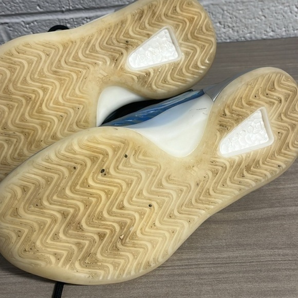 Adidas Yeezy Quantum‎ Frozen Blue youth size 5 - Picture 5 of 7